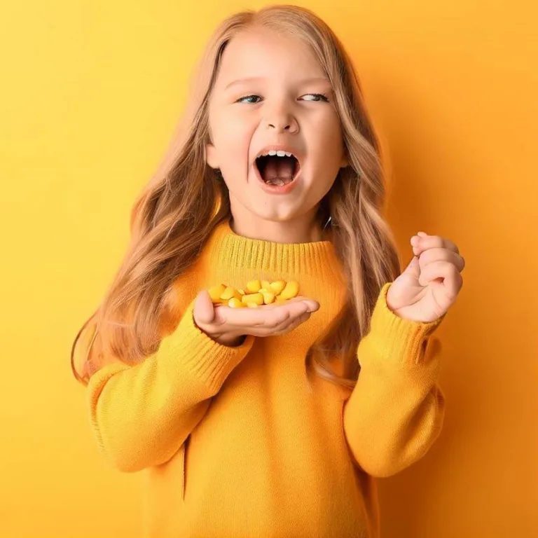 Câtă vitamină C ar trebui să primească copiii: Ghid complet